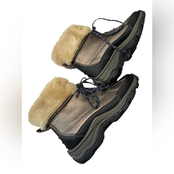 Clarks Mazlyn Arctic Pewter Leather Women's‎ Fur  Boots Size 8 - Picture 2 of 13